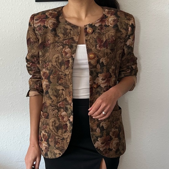 Casual Corner Jackets & Coats Casual Corner Brown Floral Blazer
